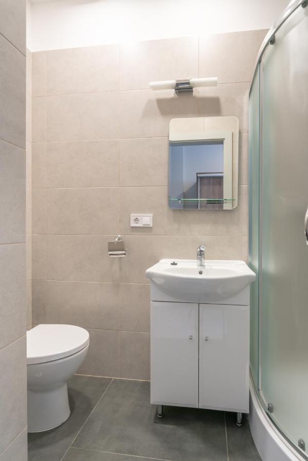 Centra Expresis Apartment Riga Exterior photo